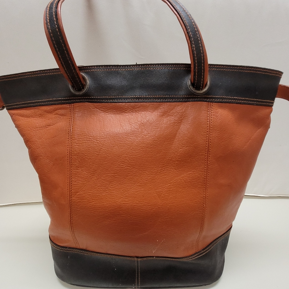 Belle Rose Leather Tote - Picture 4 of 16